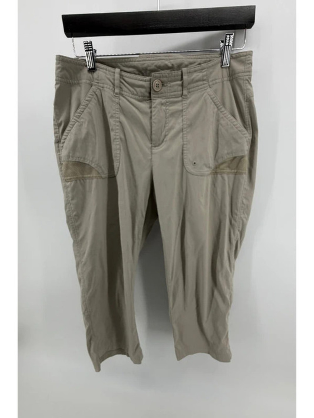 Columbia Women’s Size 8 Khaki Capri Pants Stretch Utility Pockets
